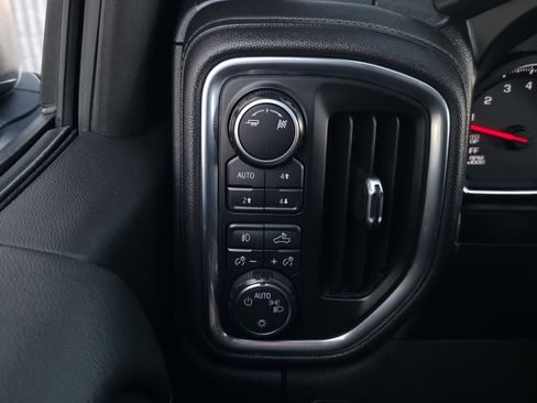 Used 2019 Chevrolet Silverado 1500 LT Trail Boss w/ Convenience Package image 23