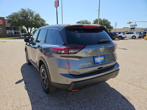 Used 2025 Nissan Rogue SV FWD image 6