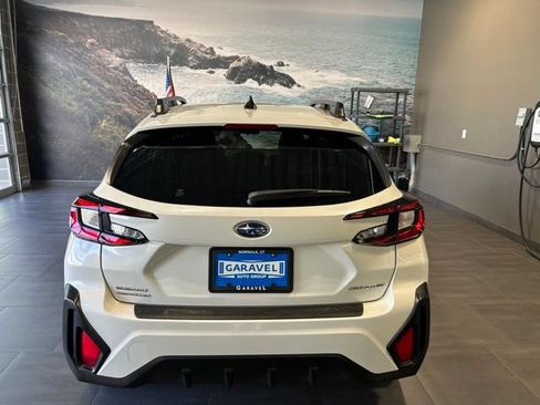 Used 2024 Subaru Crosstrek 2.0i Premium AWD/4WD image 18