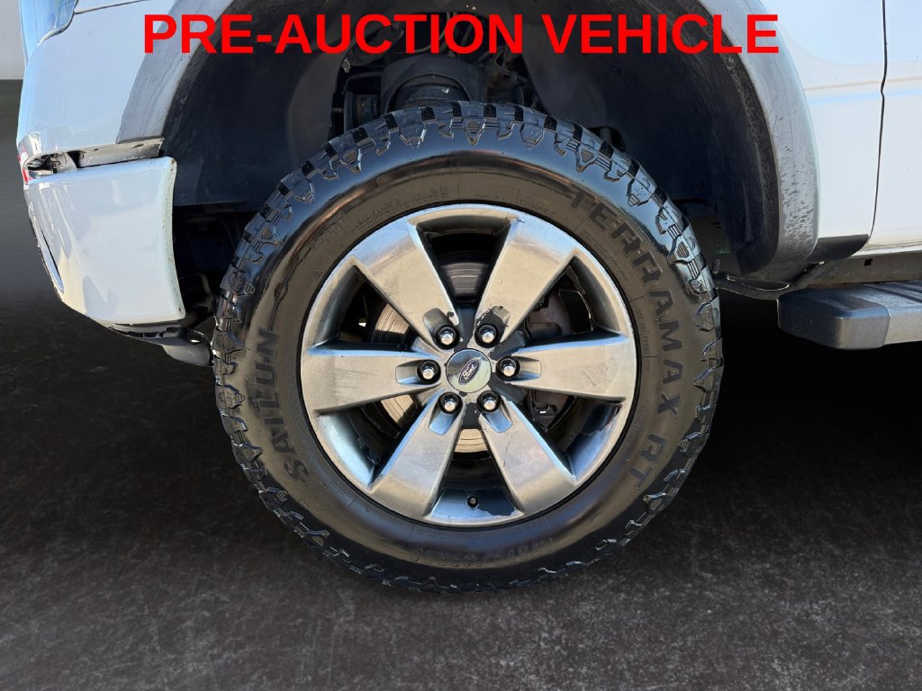 Used 2014 Ford F150 FX4 w/ Equipment Group 402A Luxury AWD/4WD image 9