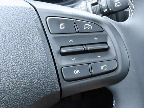 New 2025 Hyundai Venue SEL image 12