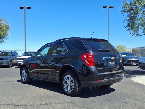 Used 2017 Chevrolet Equinox LT w/ Driver Confidence Package II FWD image 4