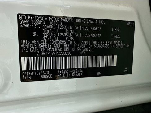 Certified 2023 Toyota RAV4 XLE image 32