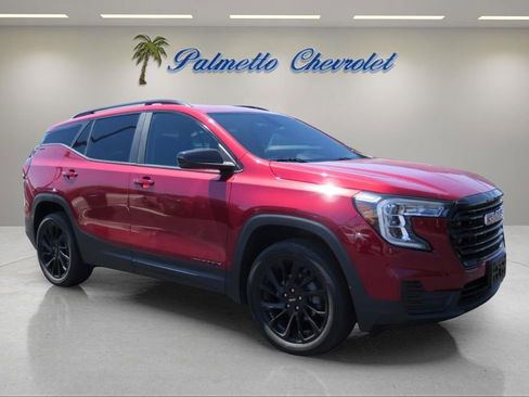 Used 2023 GMC Terrain SLE w/ Elevation Edition AWD/4WD image 1