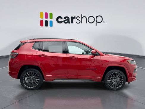 Used 2022 Jeep Compass Limited w/ (RED) Package image 6