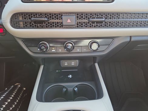 New 2026 Honda HR-V LX image 23