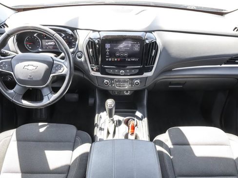 Used 2020 Chevrolet Traverse LT AWD/4WD image 29