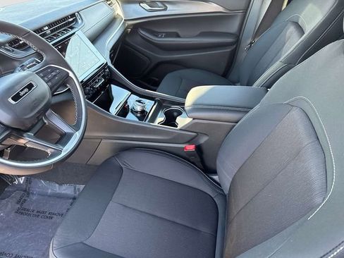 New 2026 Jeep Grand Cherokee Laredo X image 21