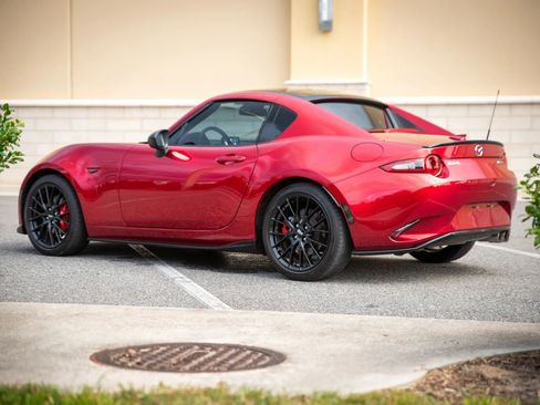 Used 2022 MAZDA MX-5 Miata Club image 11