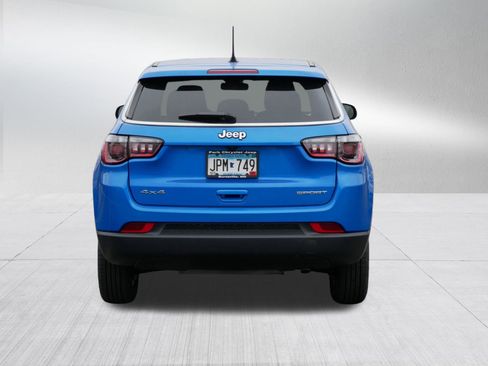Used 2022 Jeep Compass Sport image 6