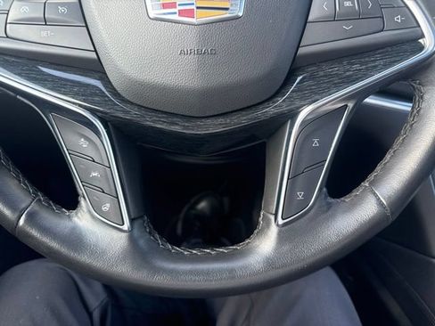 Used 2023 Cadillac XT5 Premium Luxury AWD/4WD image 10