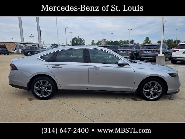 Used 2023 Honda Accord EX image 2