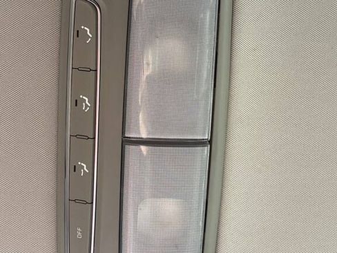 Used 2021 Kia Telluride LX FWD image 33