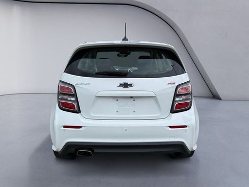 Used 2020 Chevrolet Sonic LT w/ Convenience Package FWD image 4