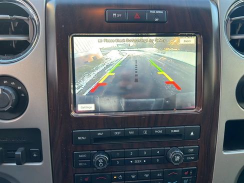 Used 2012 Ford F150 Lariat w/ Lariat Chrome Pkg image 23