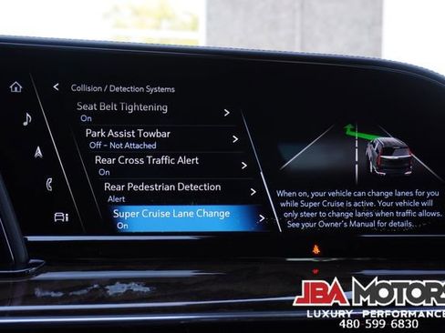 Used 2021 Cadillac Escalade Sport Platinum w/ LPO, ONYX Package image 12