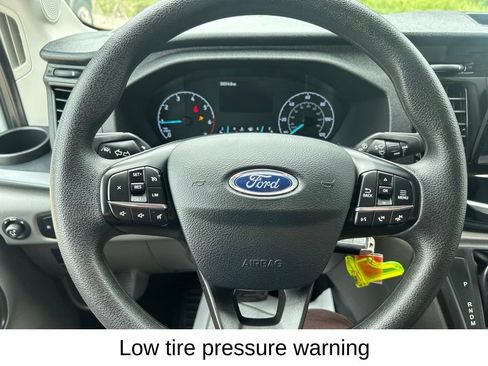 Used 2025 Ford Transit 350 XLT AWD/4WD image 31