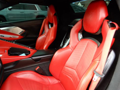 Used 2020 Chevrolet Corvette Stingray Premium Conv w/ 3LT Preferred Equipment Group image 11