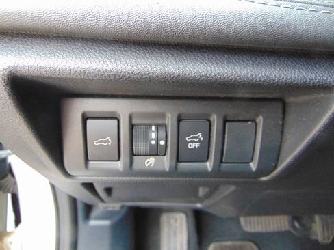 Used 2021 Subaru Outback Limited XT w/ Popular Package #2 AWD/4WD image 19