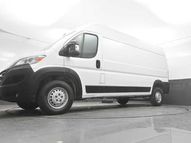 Used 2026 RAM ProMaster 2500 w/ Convenience Group FWD image 34