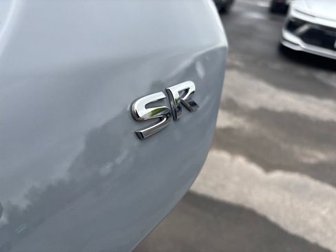 Used 2024 Nissan Kicks SR w/ SR Premium Package FWD image 15