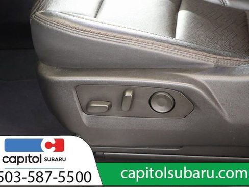 Used 2023 Chevrolet Tahoe High Country AWD/4WD image 13