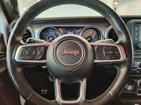 Used 2020 Jeep Gladiator Sport w/ Quick Order Package 24S AWD/4WD image 13