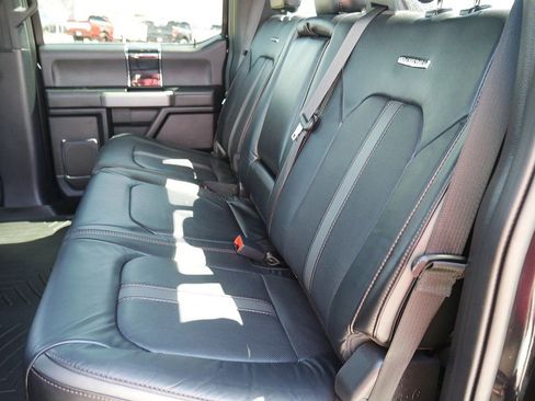 Used 2020 Ford F250 Platinum w/ FX4 Off-Road Package image 17