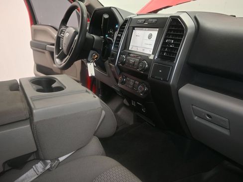 Used 2019 Ford F150 XLT RWD image 12