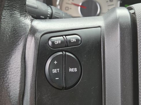 Used 2014 Ford Expedition EL Limited AWD/4WD image 32