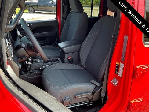 New 2025 Jeep Wrangler Sport S image 9