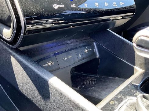 Used 2022 Hyundai Santa Cruz Limited AWD/4WD image 20