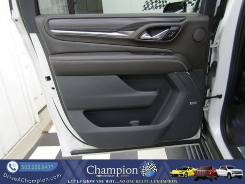Used 2021 GMC Yukon XL Denali w/ Denali Ultimate Package AWD/4WD image 20