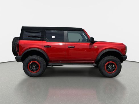 Used 2024 Ford Bronco Badlands w/ Sasquatch Package image 4