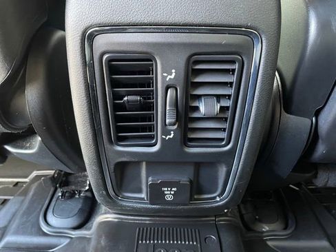 Used 2021 Jeep Grand Cherokee Laredo X AWD/4WD image 26