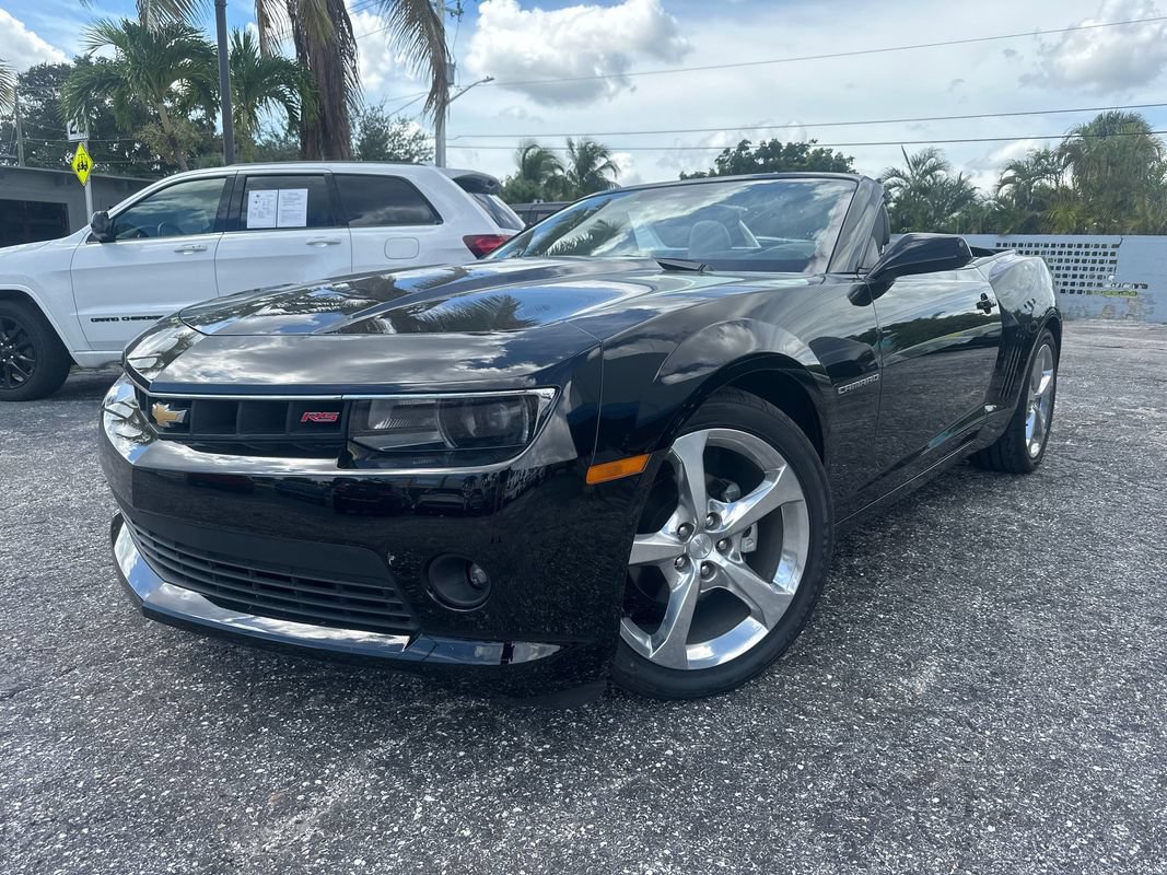Used 2015 Chevrolet Camaro LT w/ RS Package RWD image 1