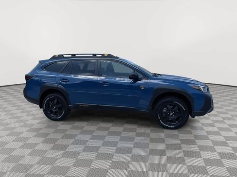 Used 2025 Subaru Outback Wilderness AWD/4WD image 3