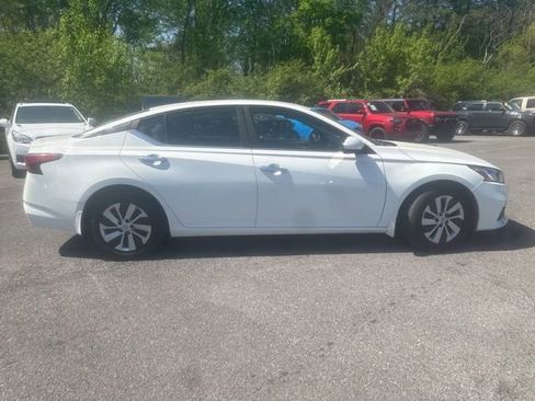 Used 2021 Nissan Altima 2.5 S w/ Driver Assist Package image 5
