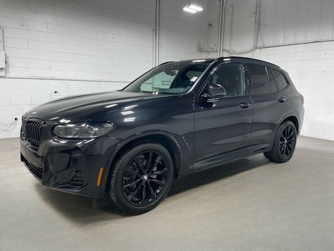 Used 2024 BMW X3 xDrive30i w/ Premium Package AWD/4WD image 1