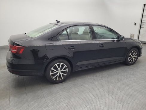 Used 2017 Volkswagen Jetta SE FWD image 10