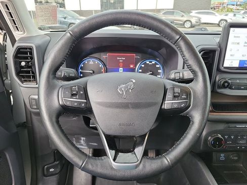 Used 2022 Ford Bronco Sport Outer Banks w/ Tech Package AWD/4WD image 19