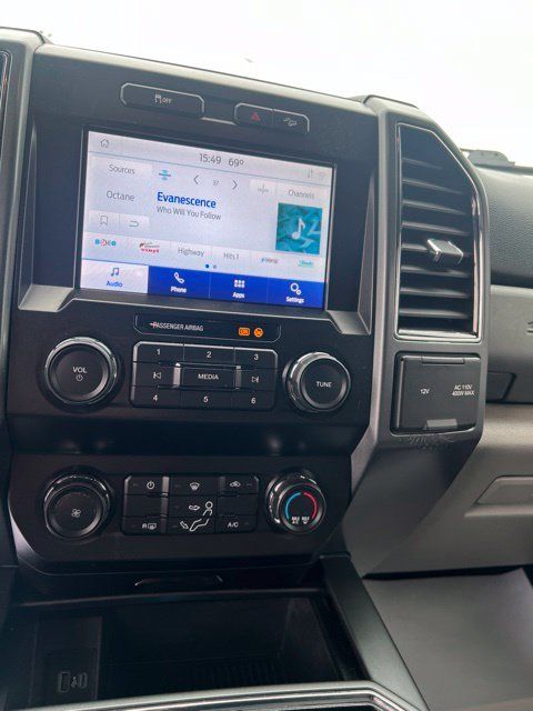 Used 2022 Ford F250 XLT w/ Black Appearance Package AWD/4WD image 15