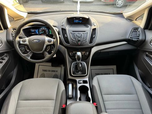 Used 2015 Ford C-MAX SE w/ Interior Protection Package image 17