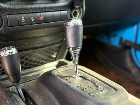 Used 2017 Jeep Wrangler Unlimited Sport w/ Quick Order Package 24S image 19