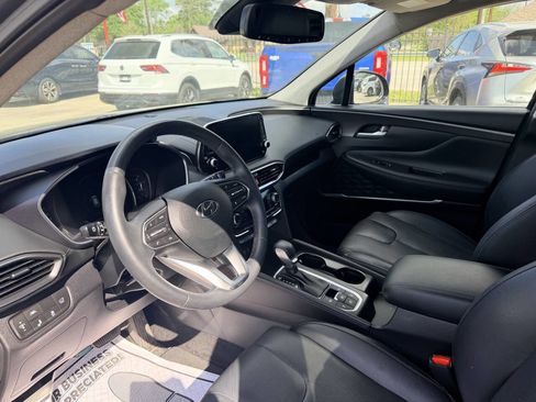 Used 2020 Hyundai Santa Fe Limited w/ Cargo Package image 11