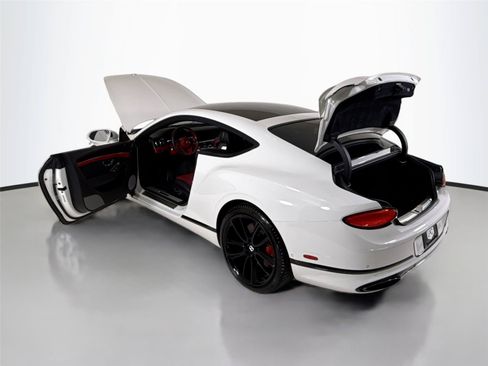 Used 2020 Bentley Continental GT AWD/4WD image 39