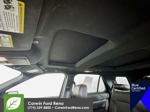 Used 2017 Ford Explorer Sport image 25