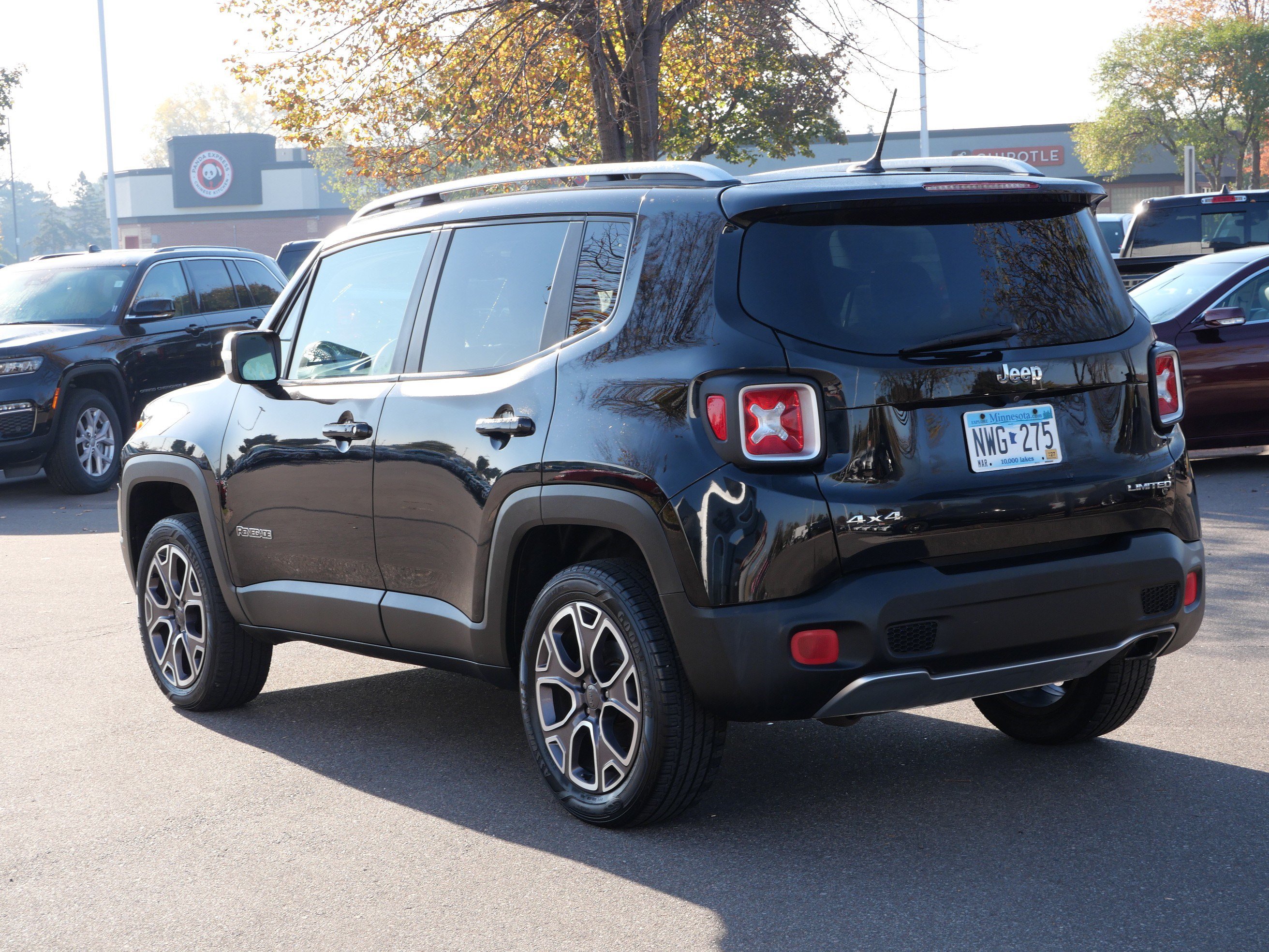 Used 2016 Jeep Renegade Limited AWD/4WD image 3