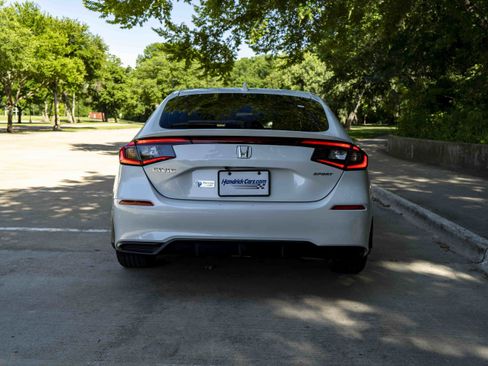 Certified 2024 Honda Civic Sport image 8
