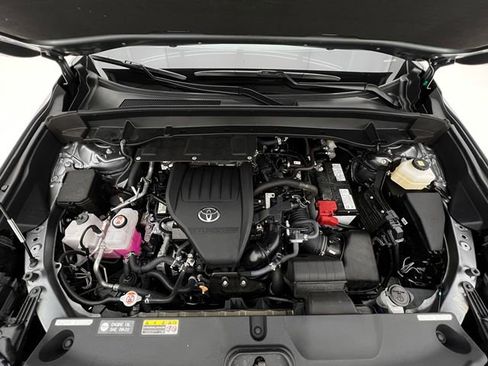 Used 2025 Toyota Grand Highlander AWD image 25